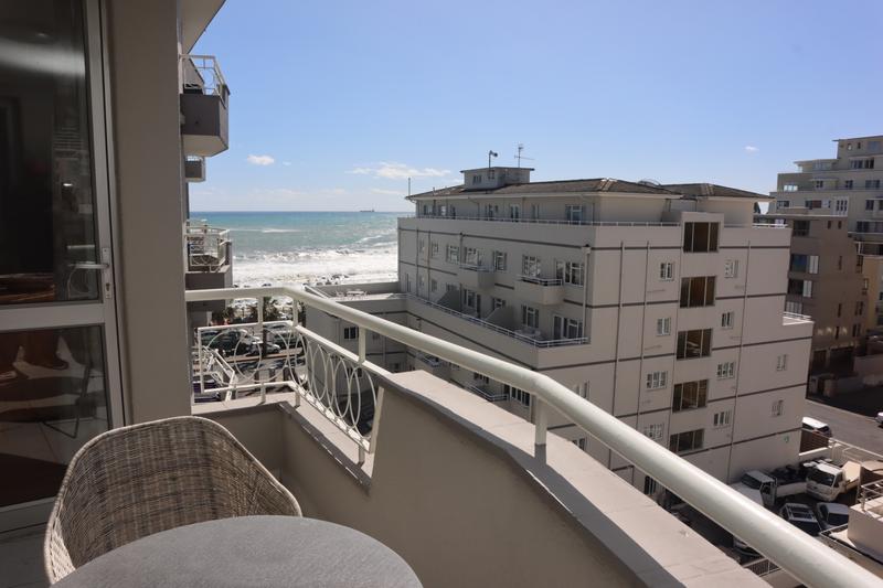 To Let 2 Bedroom Property for Rent in Sea Point Western Cape